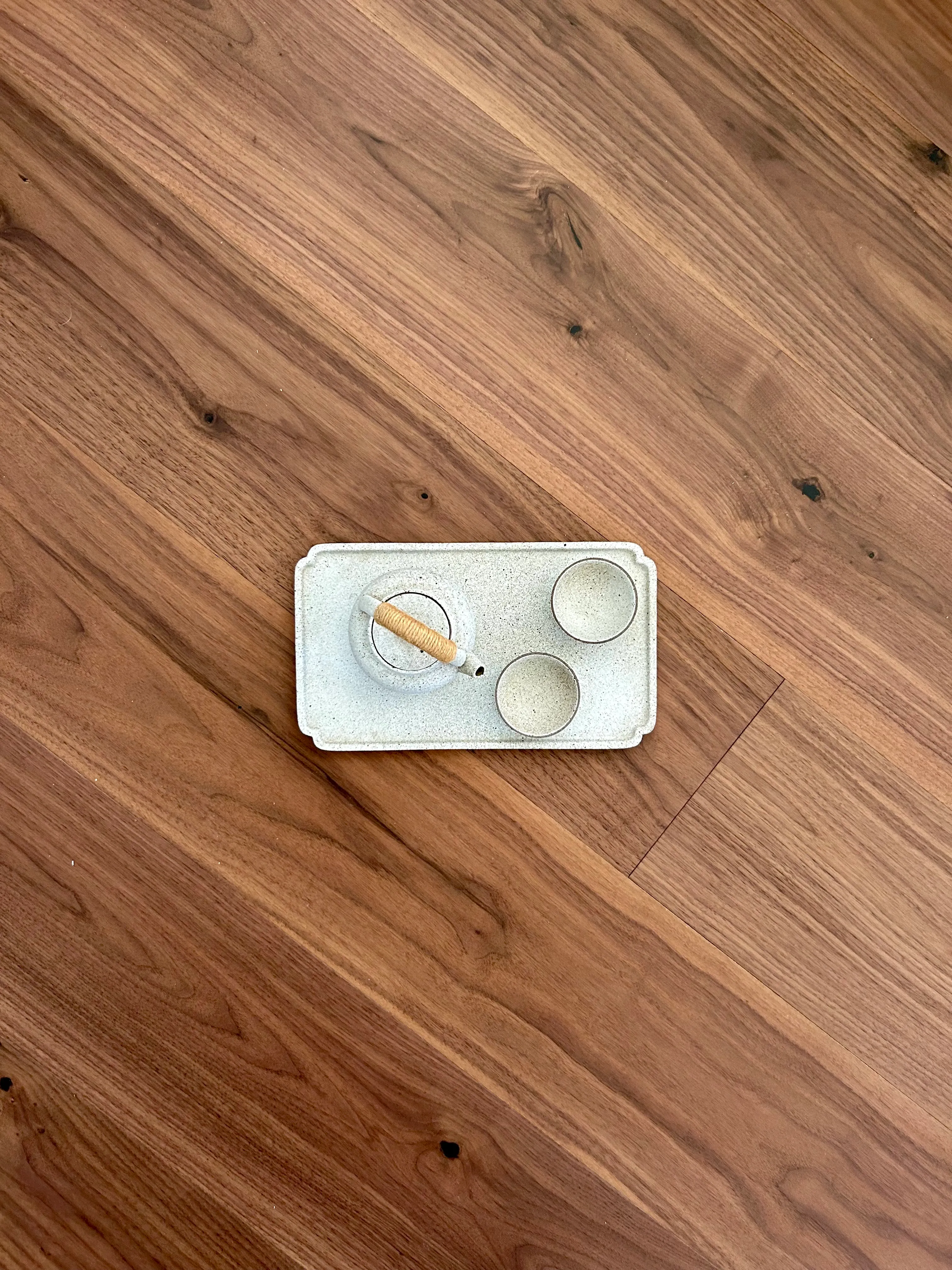 Essential Walnut — vista 12